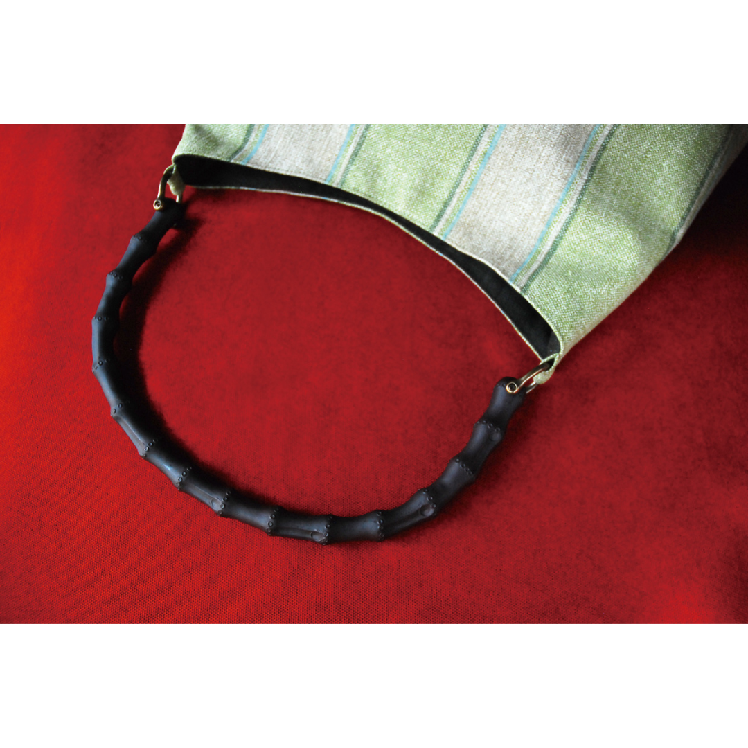 Bamboo-Style Resin Handle 13cm × 23cm