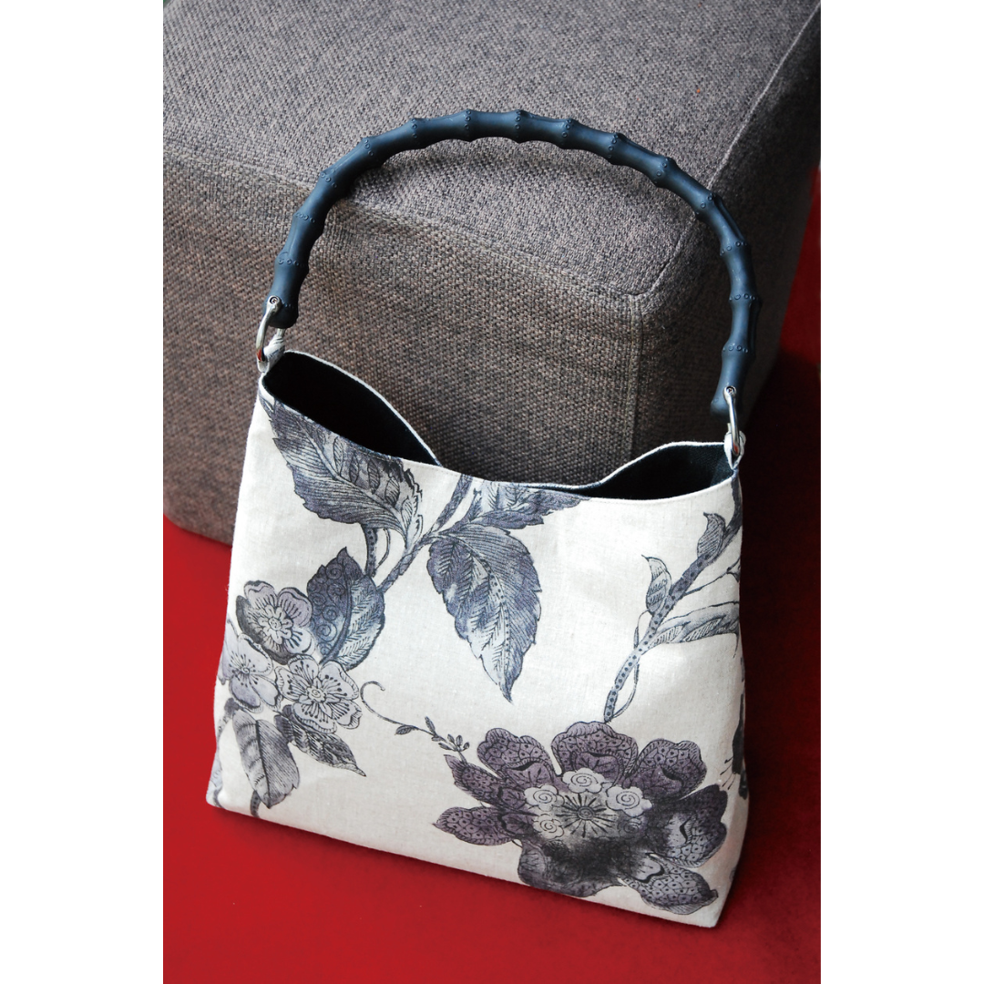 Bamboo-Style Resin Handle 13cm × 23cm