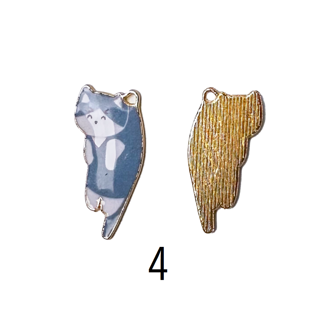 Cat Charm 10mm × 22mm