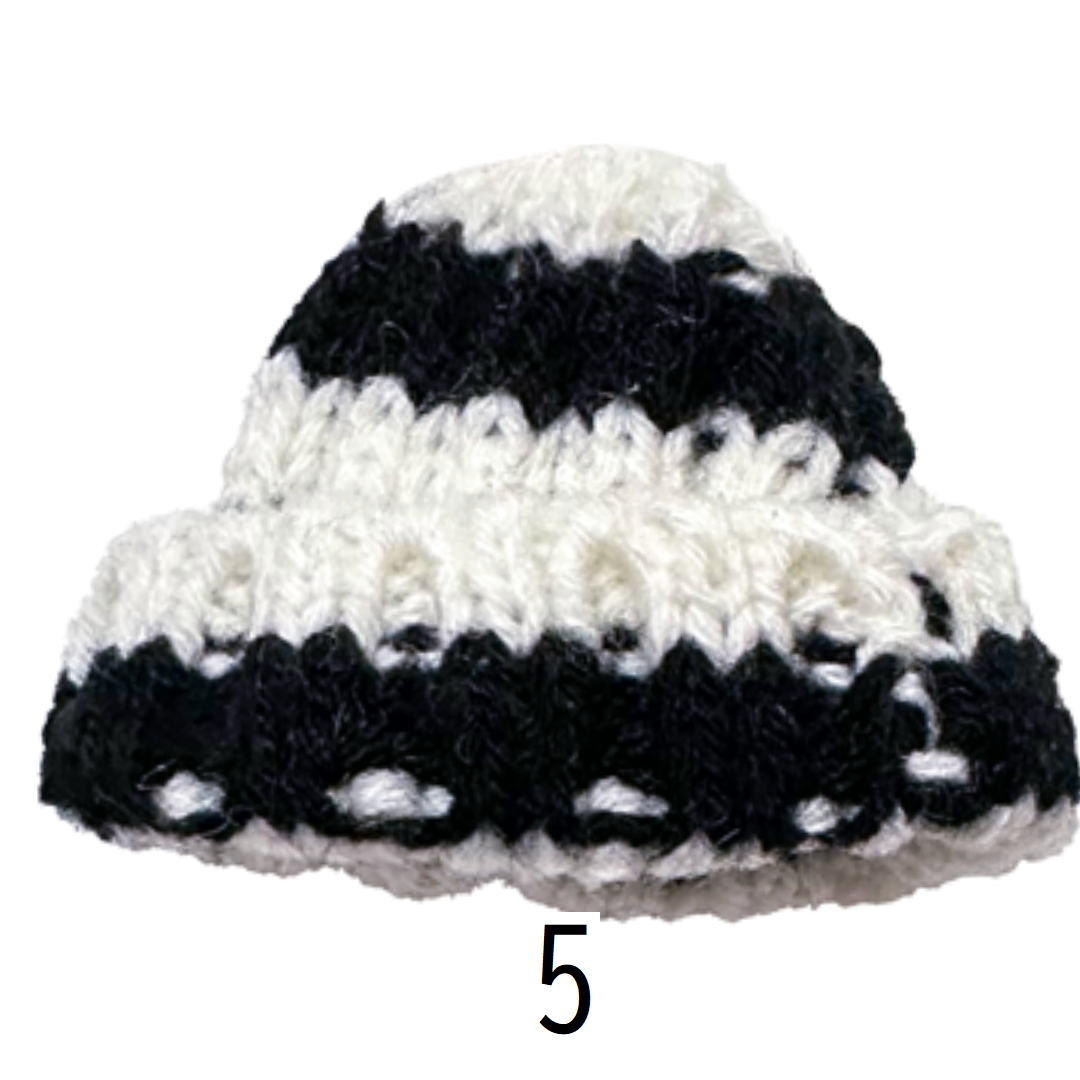 Striped Knit Cap Charm 42mm × 33mm